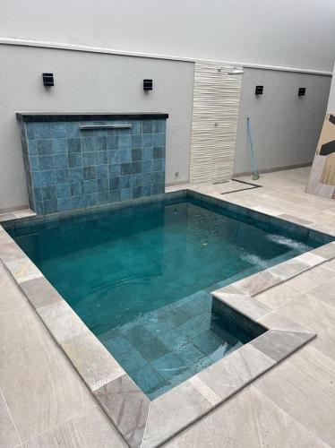 zm-piscinas-alvenaria (7)